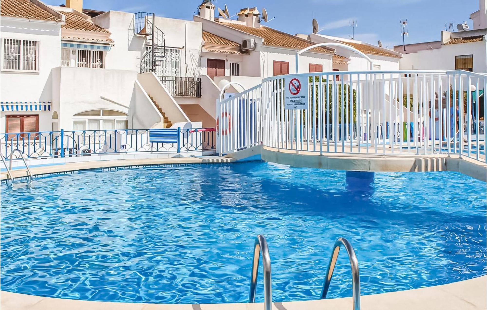 Amazing Apartment In Torrevieja With Wifi Bagian luar foto