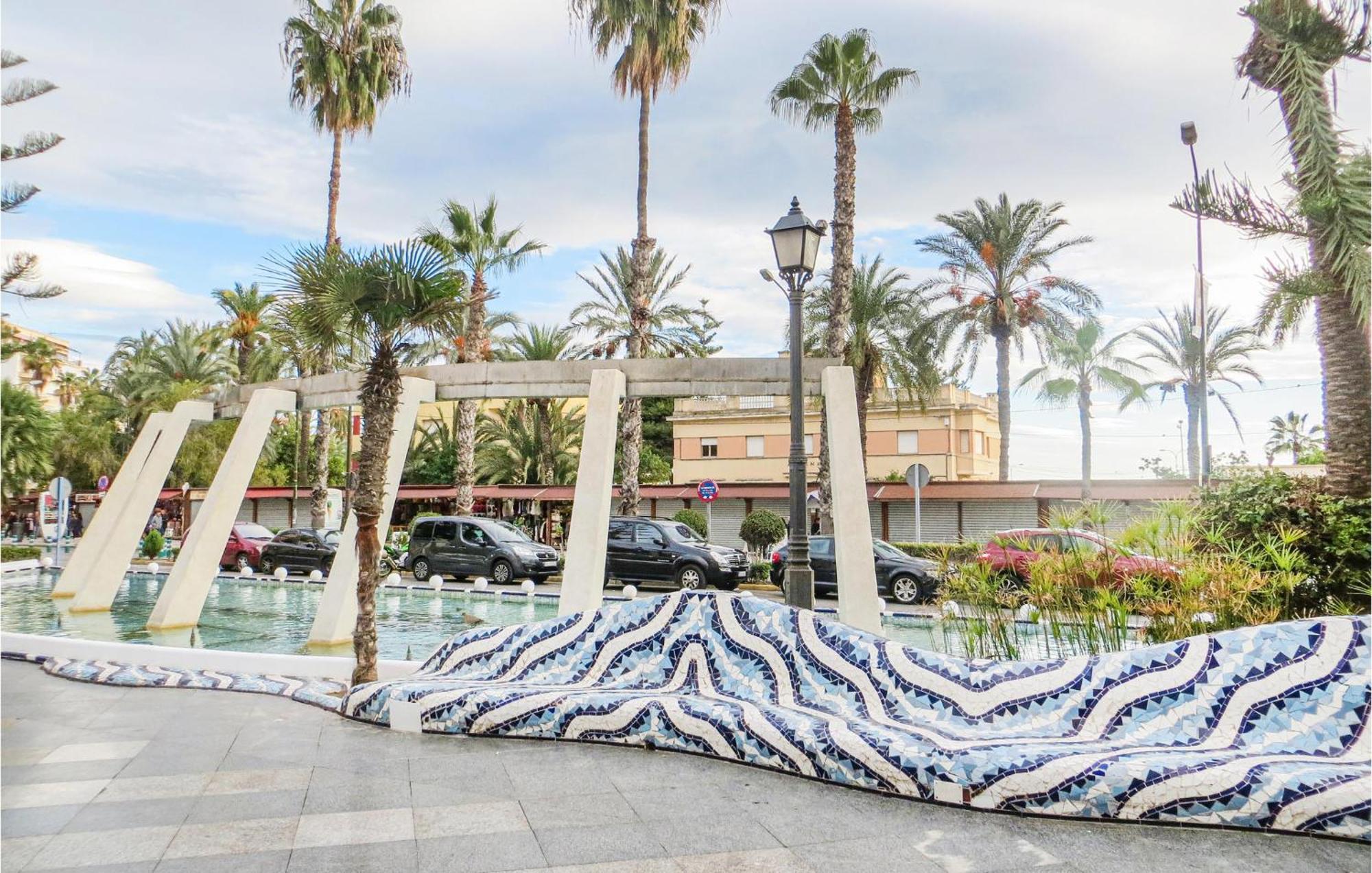 Amazing Apartment In Torrevieja With Wifi Bagian luar foto
